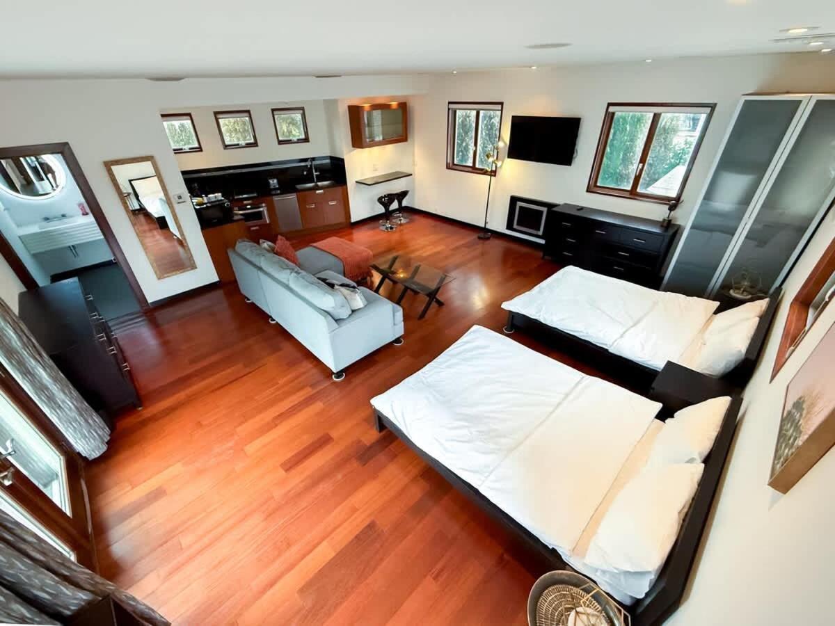 Modern 4br Gem Near Beverly Hills By Allevo Homes Сasa de vacaciones Los Ángeles