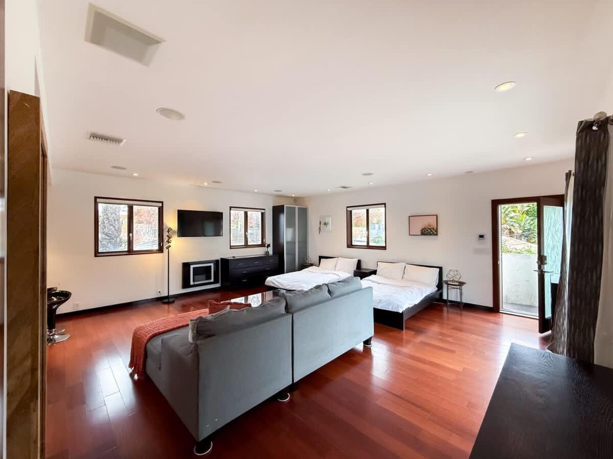 Modern 4br Gem Near Beverly Hills By Allevo Homes Сasa de vacaciones *