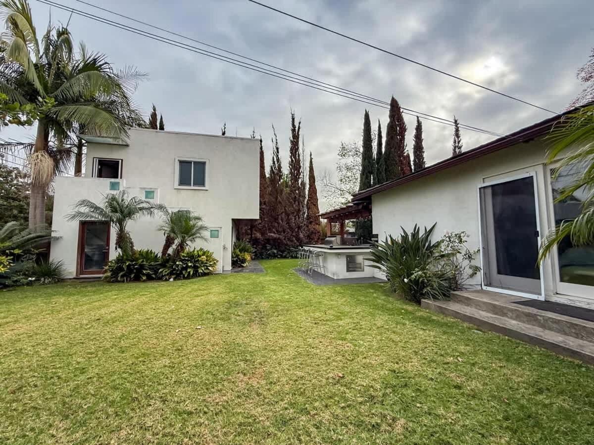Modern 4br Gem Near Beverly Hills By Allevo Homes * Los Ángeles