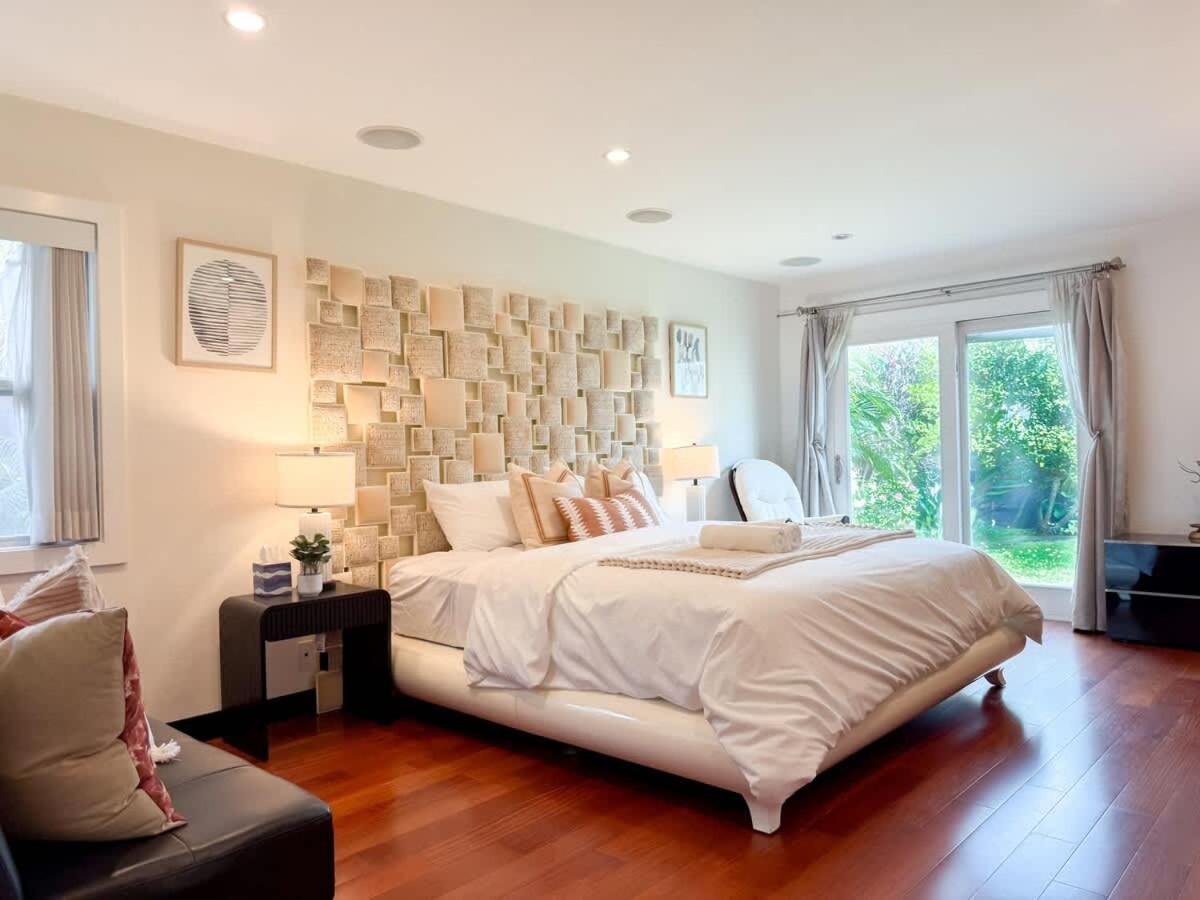 Modern 4br Gem Near Beverly Hills By Allevo Homes Los Ángeles