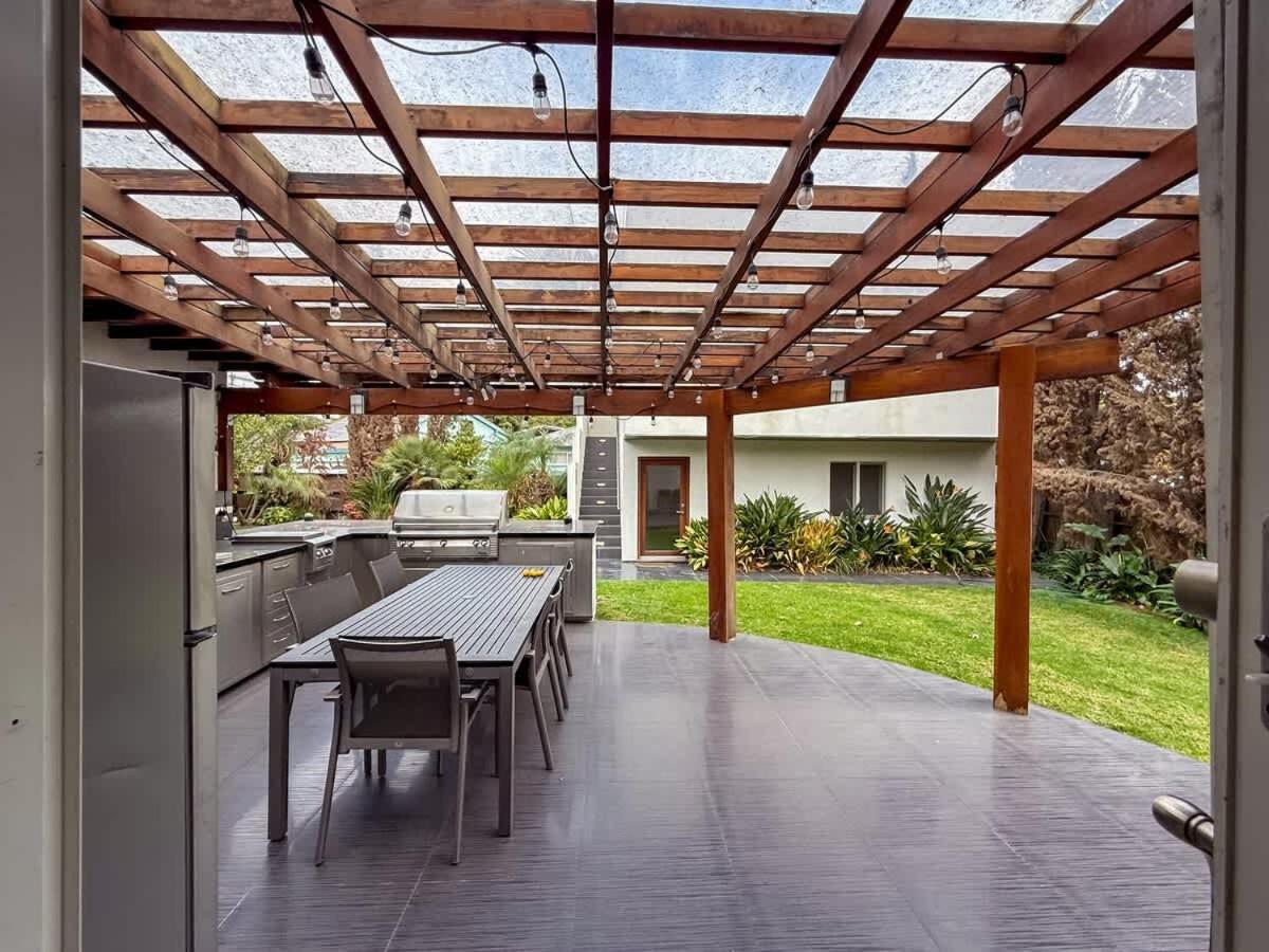 Modern 4br Gem Near Beverly Hills By Allevo Homes Сasa de vacaciones